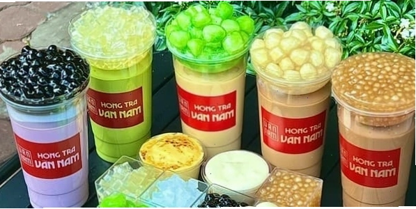 Phố Trà Sữa/Ăn Vặt Phan Đình Phùng - Thiên đường ẩm thực đường phố