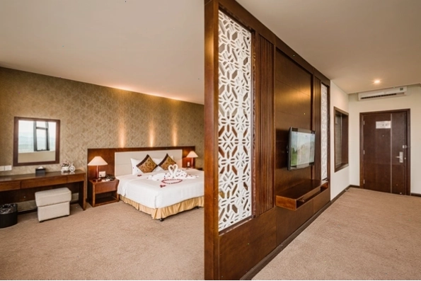 Phòng Grand Suite tại Mường Thanh Grand Quảng Trị