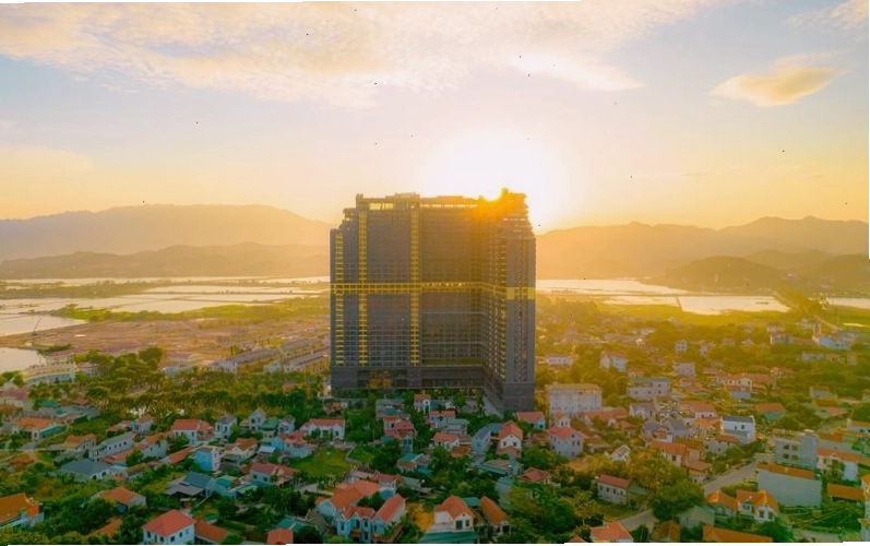 Phòng nghỉ sang trọng tại Wyndham Thanh Thủy Phú Thọ với bể tắm khoáng nóng
