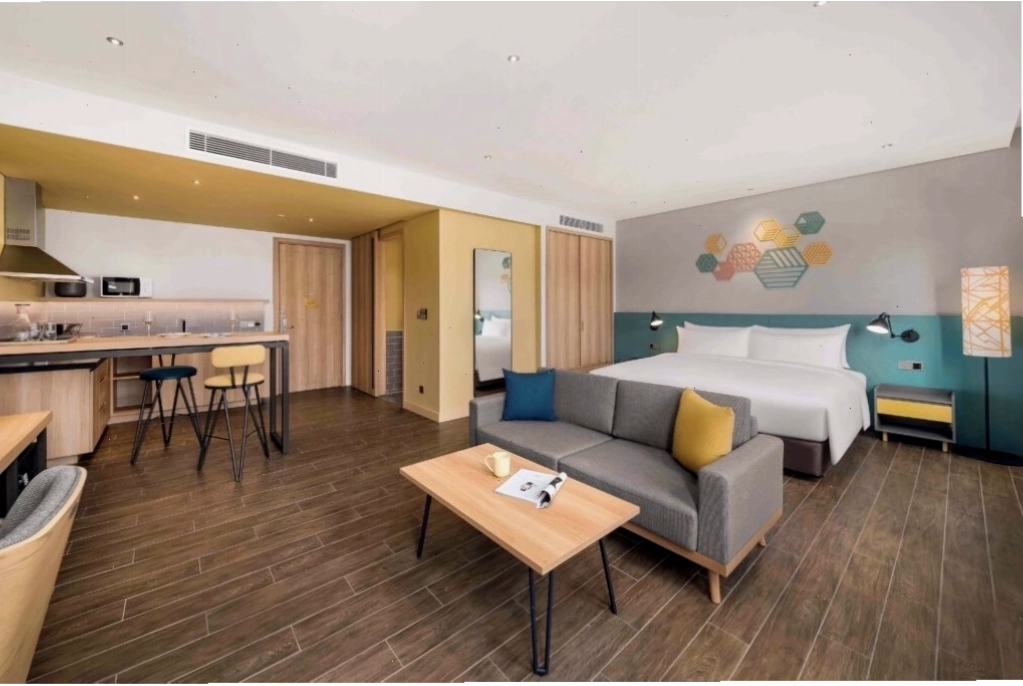 Phòng Suite tại HIIVE by fusion Binh Duong New City