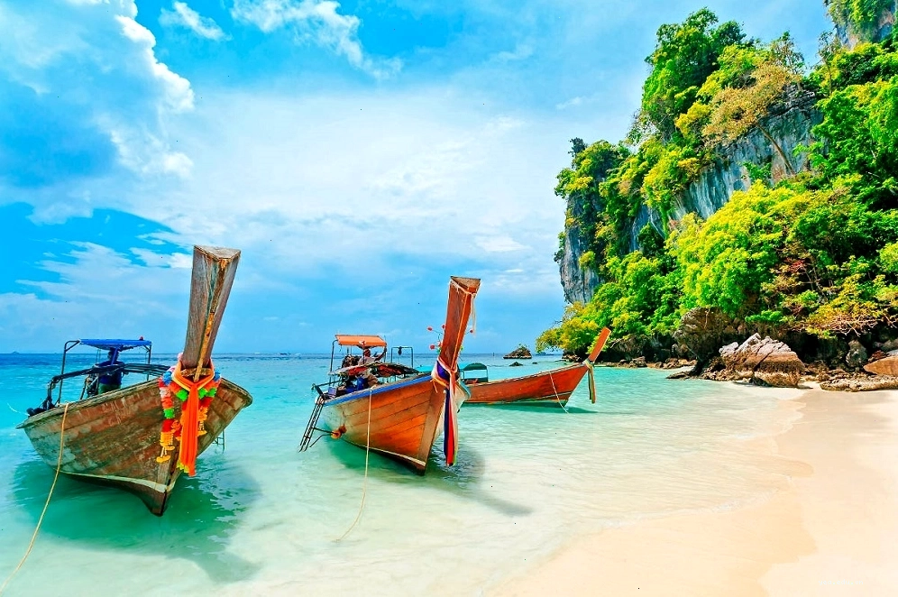 Phuket – Hòn ngọc của biển Andaman
