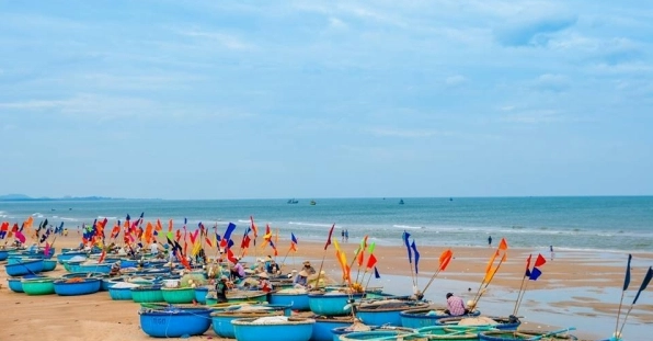 Phước Tỉnh có gì chơi: Khám phá làng chài tỷ phú hơn 300 năm tuổi
