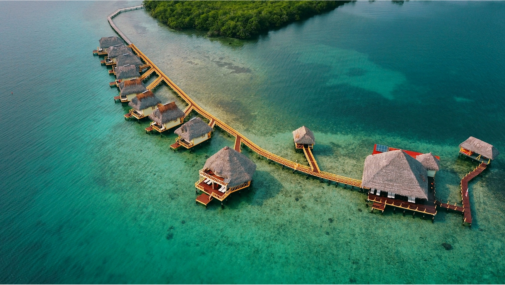 Punta Caracol Acqua Lodge – Mô hình glamping trên mặt nước