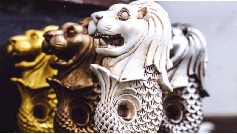 Quà lưu niệm hình sư tử biển Merlion biểu tượng Singapore