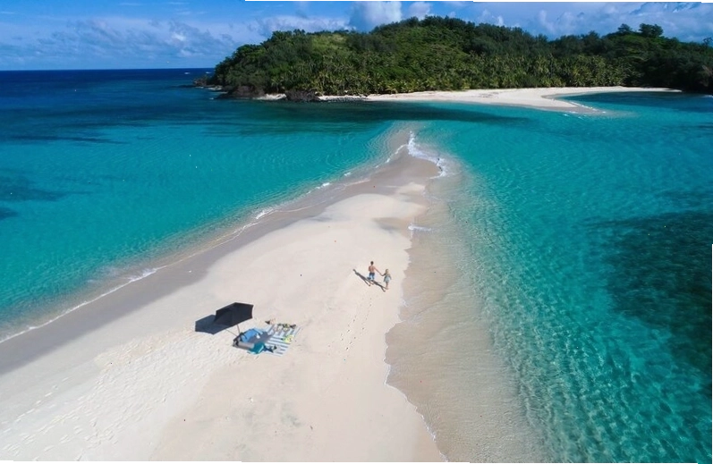 Quần đảo Fiji xinh đẹp với những bãi biển cát trắng trải dài