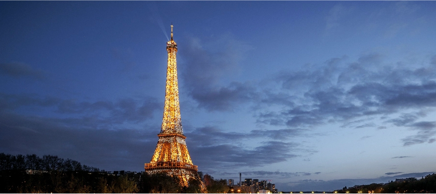 Quy trình đặt vé Tháp Eiffel trên trang web chính thức