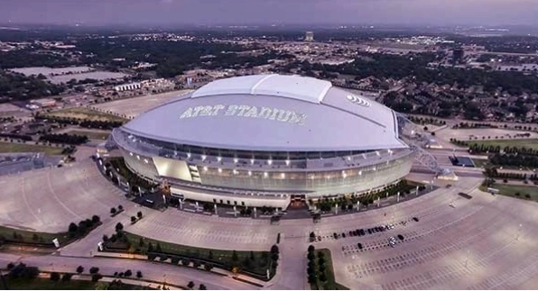 Sân vận động AT & T, Texas - một trong những sân vận động lớn nhất tại Mỹ