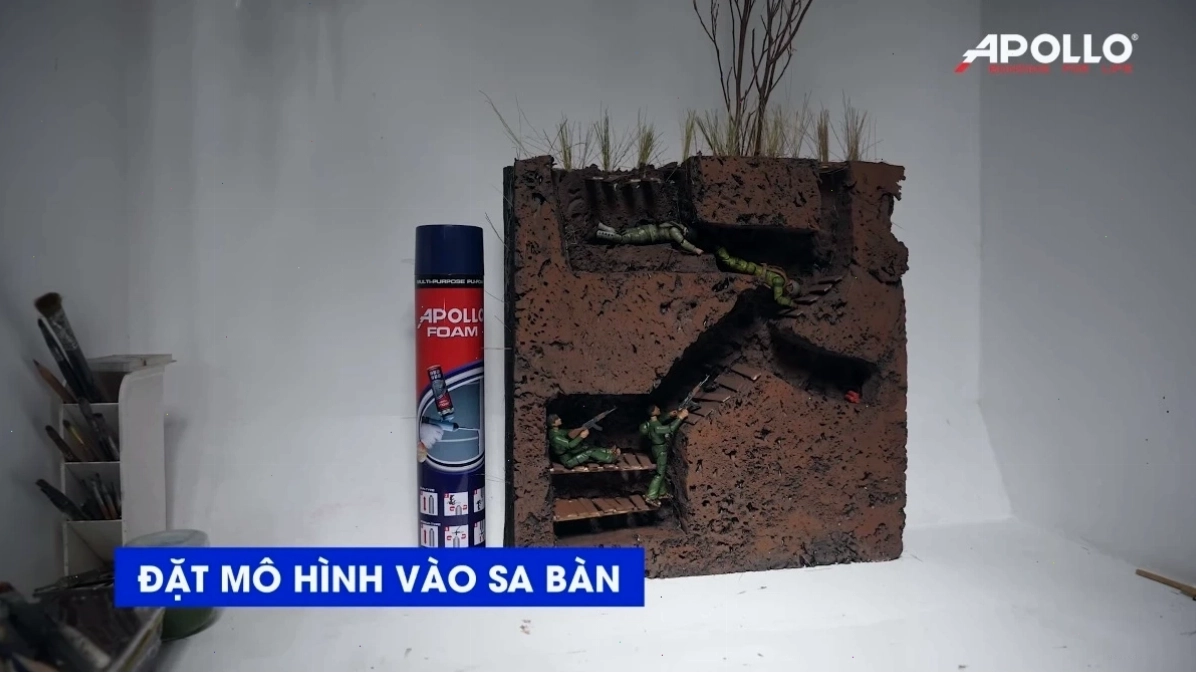 Sơn phủ và hoàn thiện các chi tiết phụ để tạo thành mô hình địa đạo hoàn chỉnh
