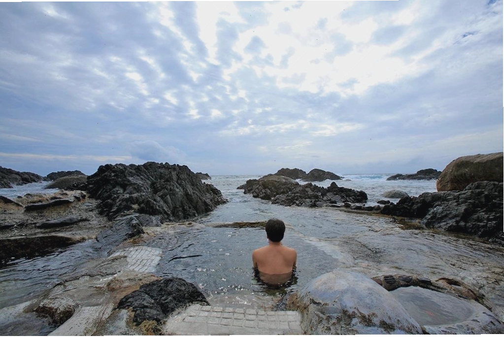 Suối nước nóng Hirauchi Kaichu