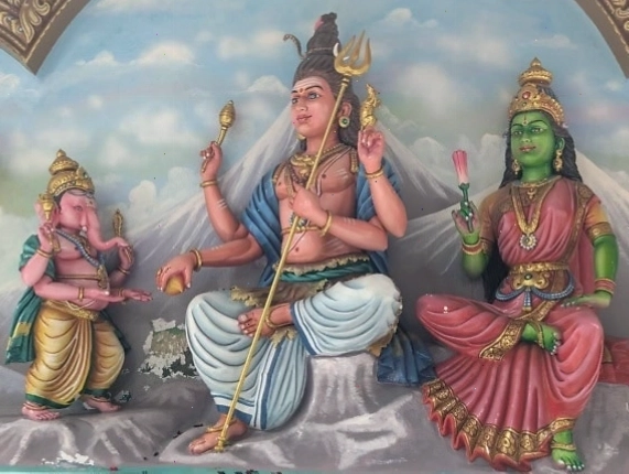 Tác phẩm điêu khắc Hindu tại đền Sri Mahamariamman, Malaysia