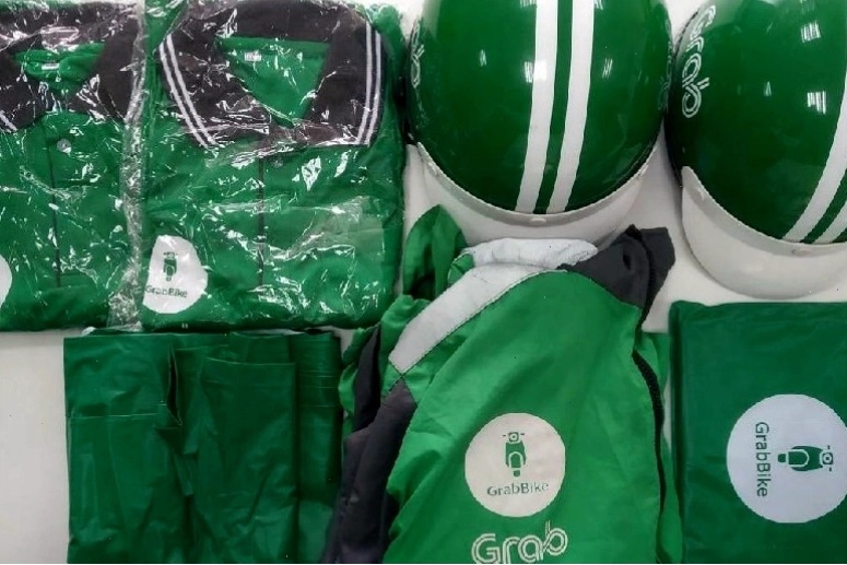 Tài xế GrabBike Tiếng Anh sẵn sàng hỗ trợ