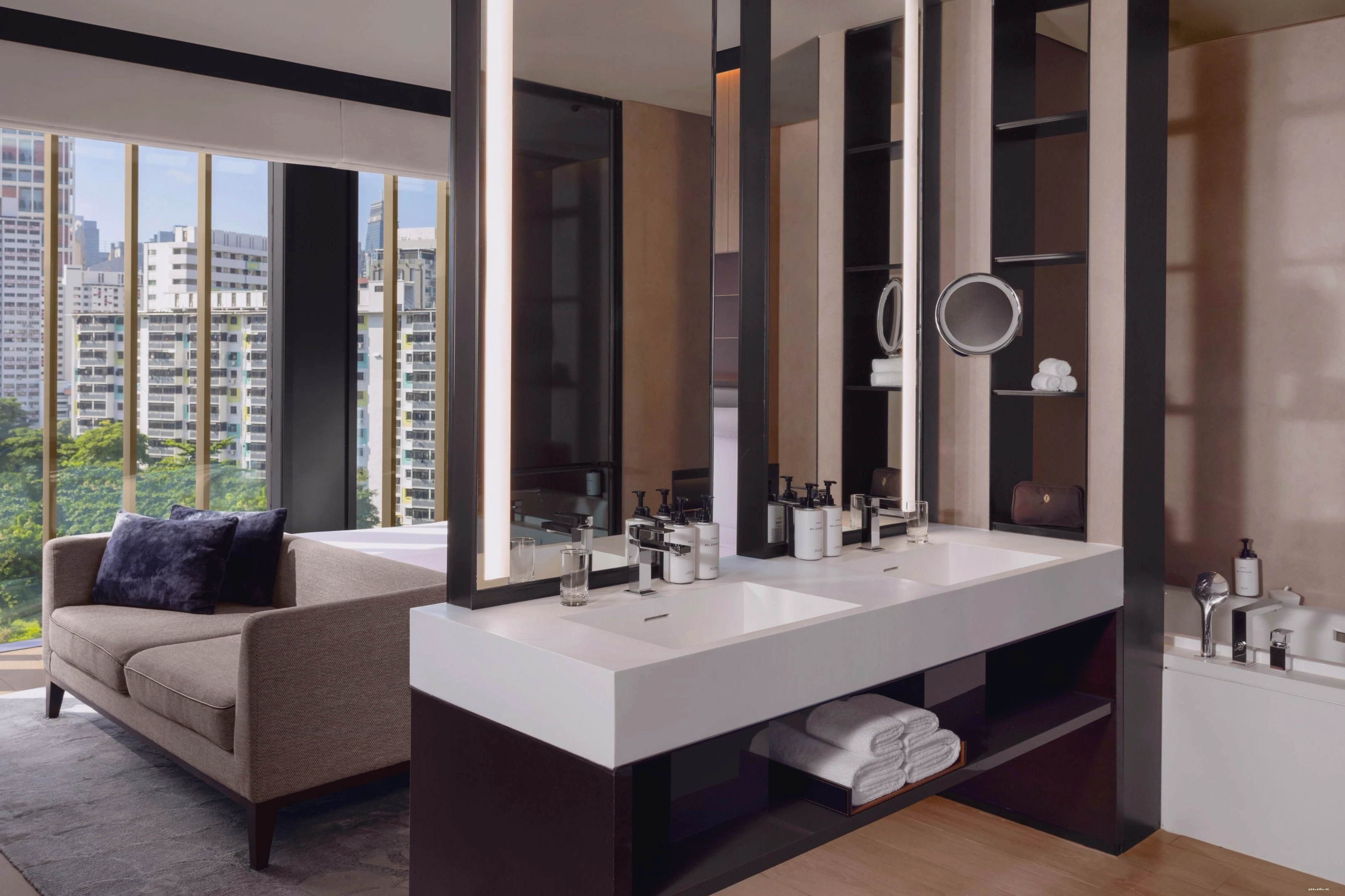 Tầm nhìn ra sông Singapore từ InterContinental Singapore Robertson Quay