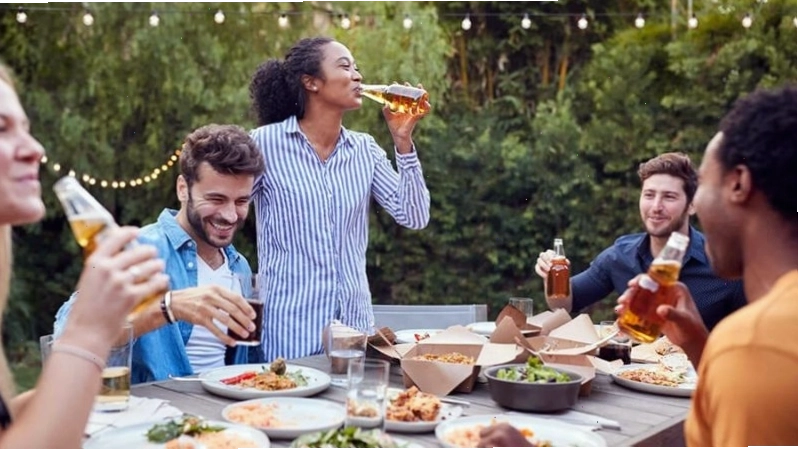 Tặng quà giản dị, chân thành là nét đẹp văn hóa Úc