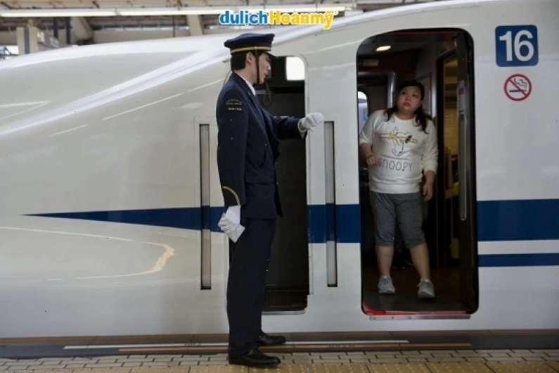Tàu cao tốc Shinkansen của Nhật Bản