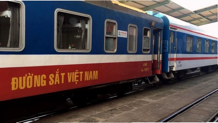 Tàu SE3 và SE4 - Đoàn tàu nhanh nhất trên tuyến Bắc Nam