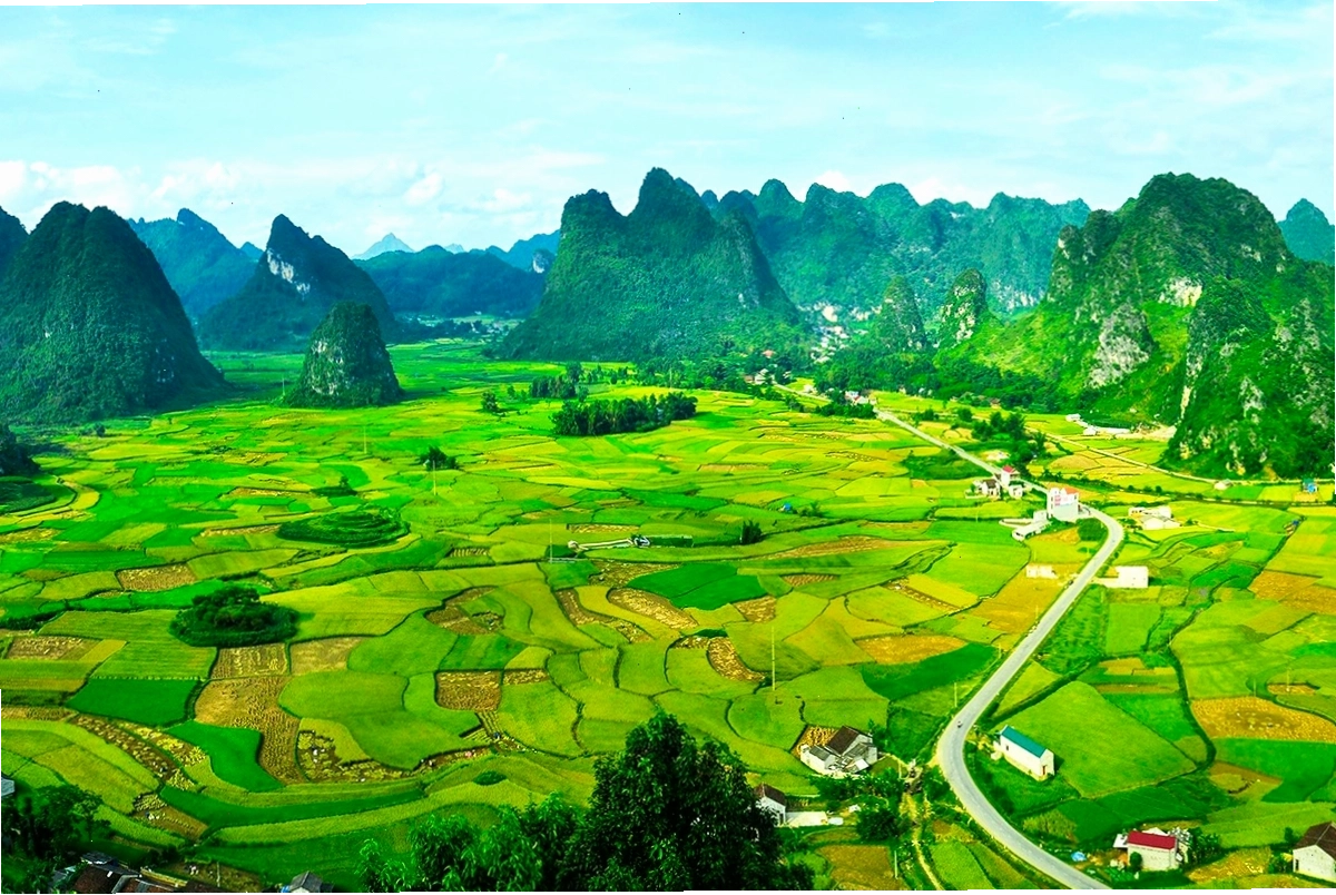 Thác Bản Giốc hùng vĩ tại Cao Bằng