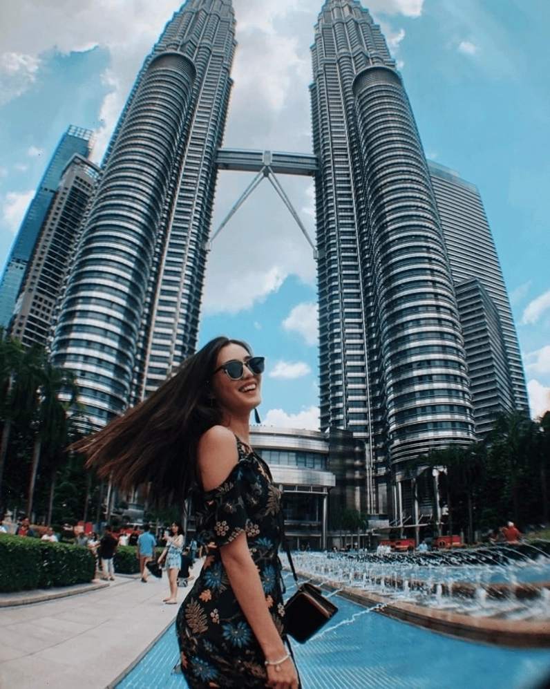 Tham quan tháp đôi Petronas, biểu tượng của Kuala Lumpur