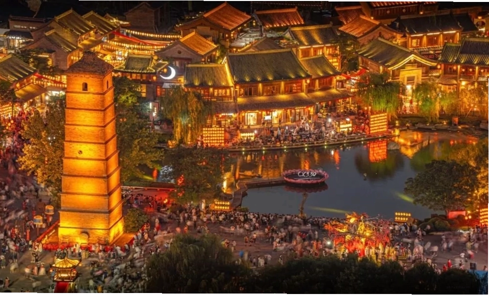 Thành cổ Lạc Ấp nhìn từ xa
