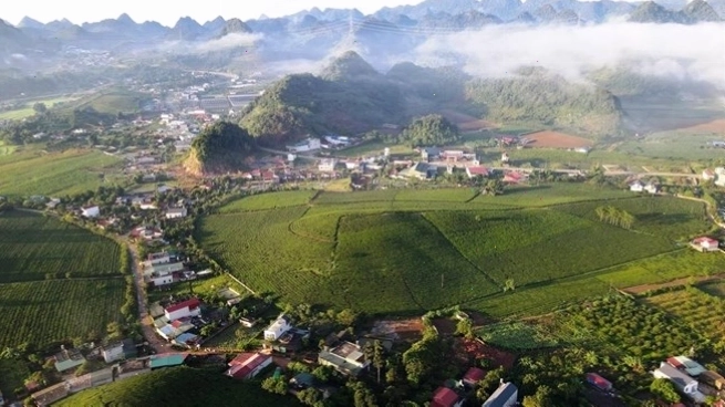 Thành lập thị xã Mộc Châu, tỉnh Sơn La