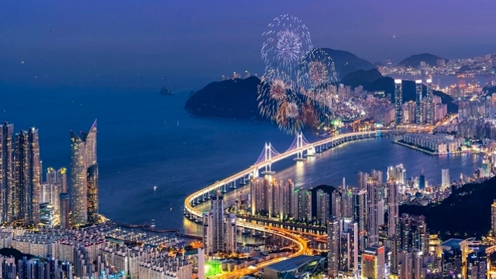 Thành phố Busan về đêm lung linh, huyền ảo