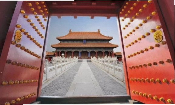 Thị trấn Antigua với những ngôi nhà cổ rực rỡ sắc màu mang đậm dấu ấn kiến trúc thuộc địa Tây Ban Nha