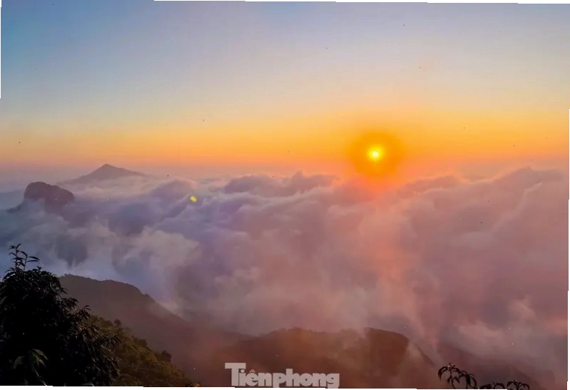 Thời điểm săn mây Y Tý lý tưởng vào buổi sớm mai