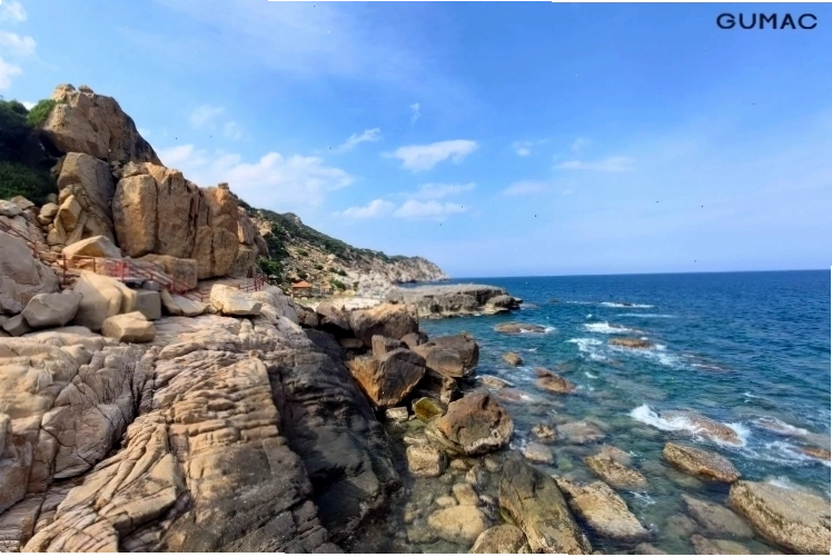 Thời trang nổi bật tại Hàng Rái Ninh Thuận