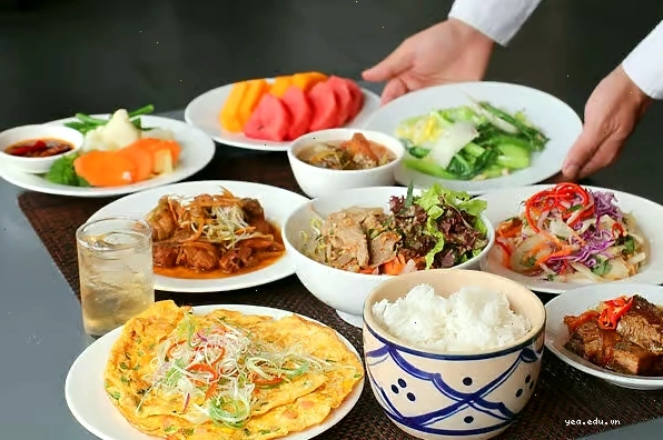 Tinh hoa Buffet Trưa Sài Gòn tại Charlie’s Corner