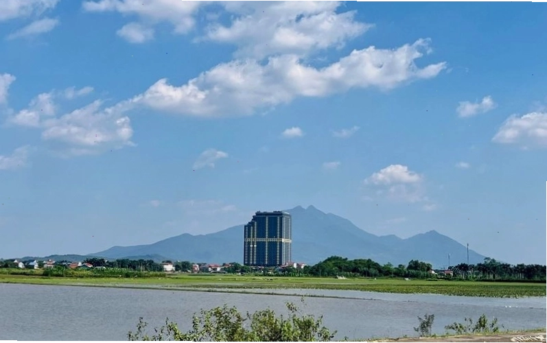 Toàn cảnh khách sạn Wyndham Thanh Thủy Phú Thọ nhìn từ trên cao