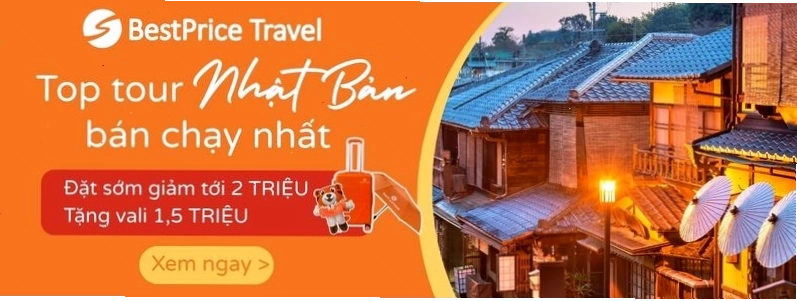 Toàn cảnh thành phố Nagasaki nhìn từ trên cao với vịnh biển xanh ngắt