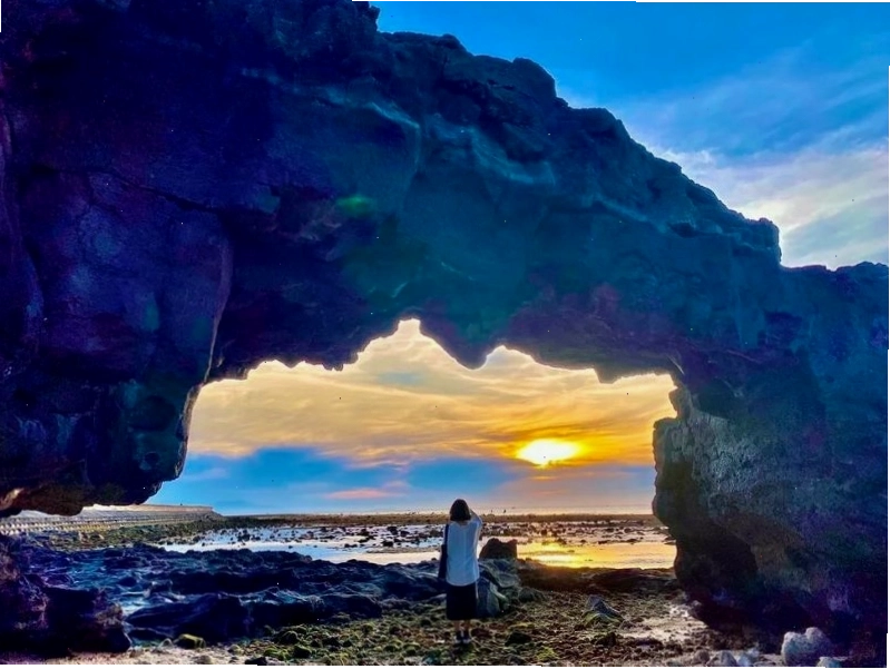Toàn cảnh vẻ đẹp hùng vĩ của Cổng Tò Vò nhìn từ xa