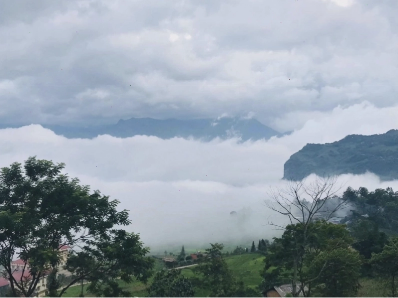 Toàn cảnh Y Tý hùng vĩ nhìn từ trên cao