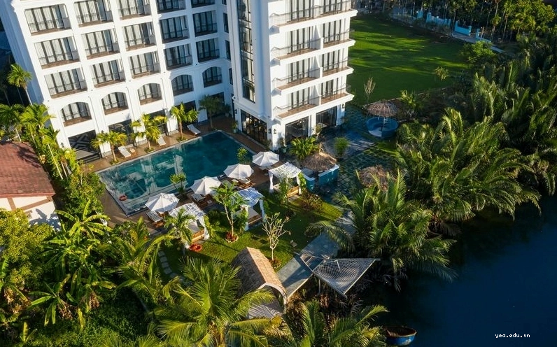Tổng quan kiến trúc độc đáo của khách sạn
