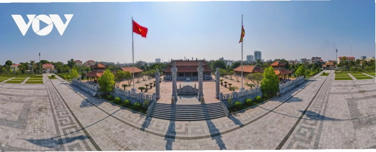 Tổng quan kiến trúc Thành Cổ Xương Giang nhìn từ xa