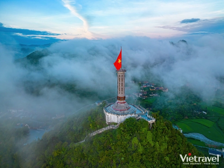 Tour Du Lịch Hà Giang Khám Phá Cao Nguyên Đá Mùa Lễ Hội 2026