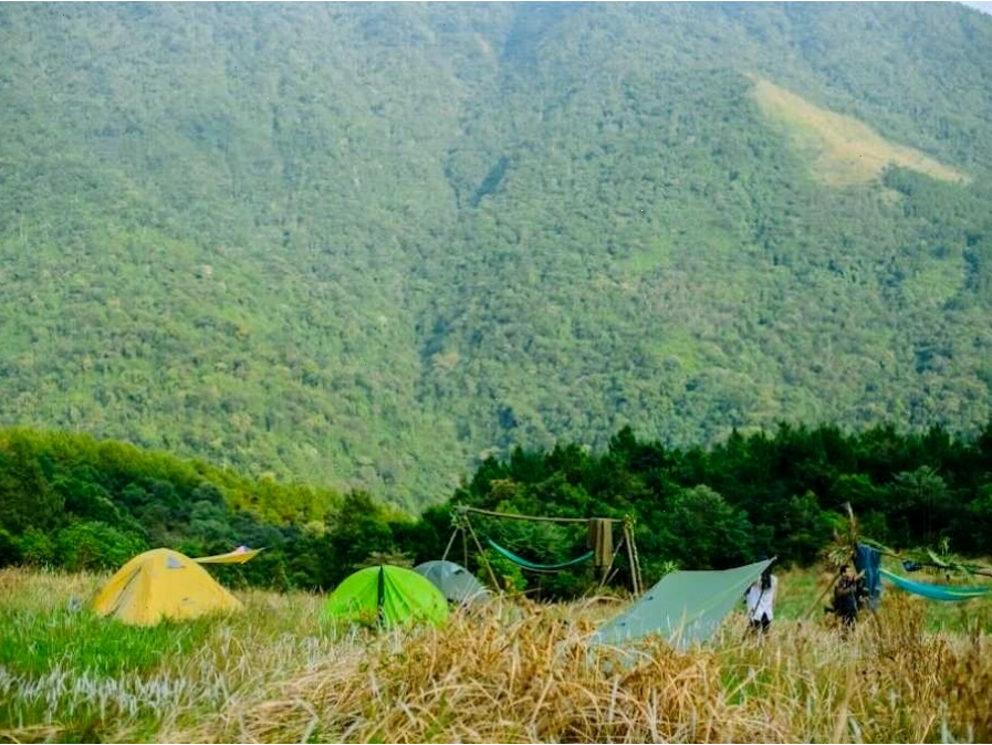 Tour du lịch Tam Đảo 2 ngày 1 đêm: Hiking đập nước & cắm trại bên Hồ Xạ Hương, khám phá địa điểm trekking gần Hà Nội