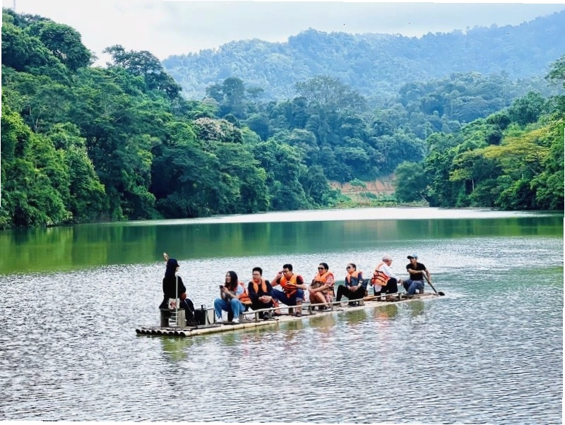 Trải nghiệm đi xe đạp quanh bản làng Tân Trào