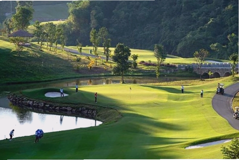 Trải nghiệm golf tại Sân golf Kỳ Sơn Hòa Bình