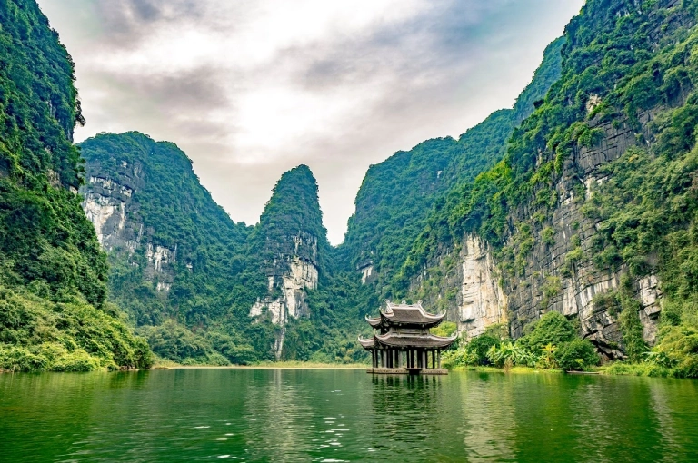Tràng An thuộc tỉnh nào và những điều thú vị về Di sản Thế giới kép