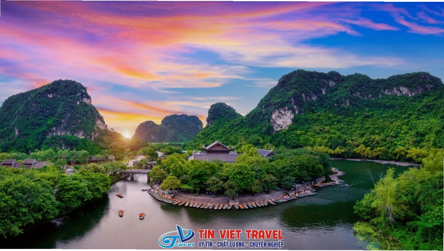 Tràng An vào những ngày sương mờ ảo