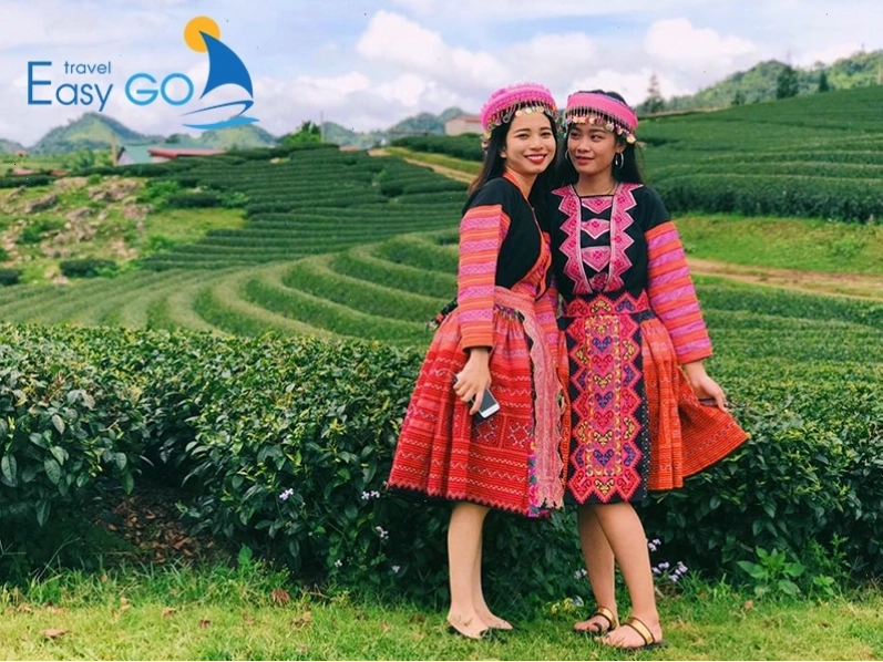 Trang phục dân tộc Thái được yêu thích khi đi Mộc Châu