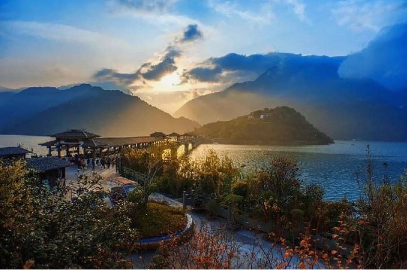 Trùng Khánh, thành phố sương mù cùng hệ thống giao thông đỉnh nhất thế giới