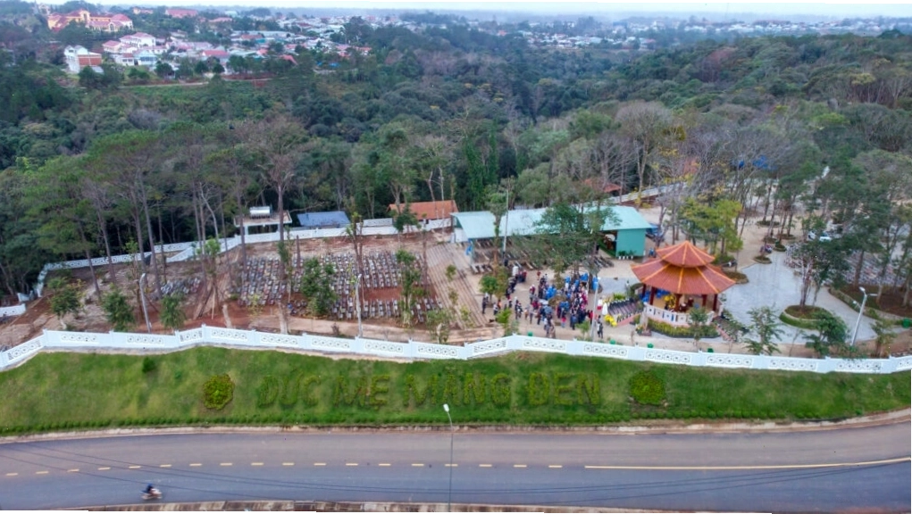 Trung Tâm Hành Hương Đức Mẹ Măng Đen