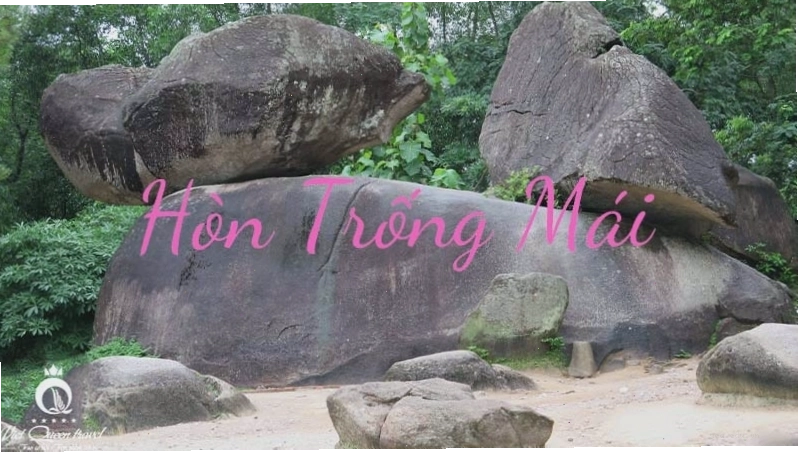 Truyền thuyết tình yêu vĩnh cửu tại Hòn Trống Mái Sầm Sơn