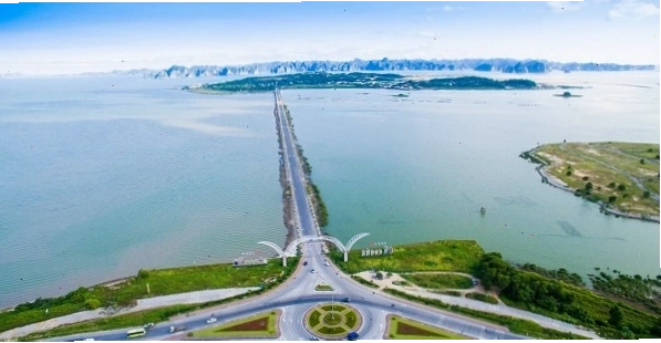 Tuần Châu thu hút du khách tìm đến du lịch với cảnh quan thiên nhiên tươi đẹp và các dịch vụ giải trí hấp dẫn