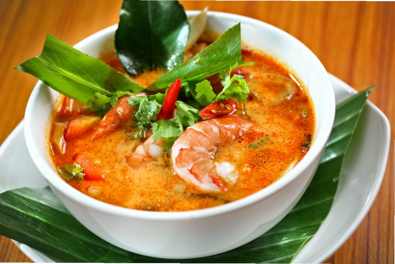 Tượng Phật nằm dát vàng tại chùa Wat Pho, Bangkok