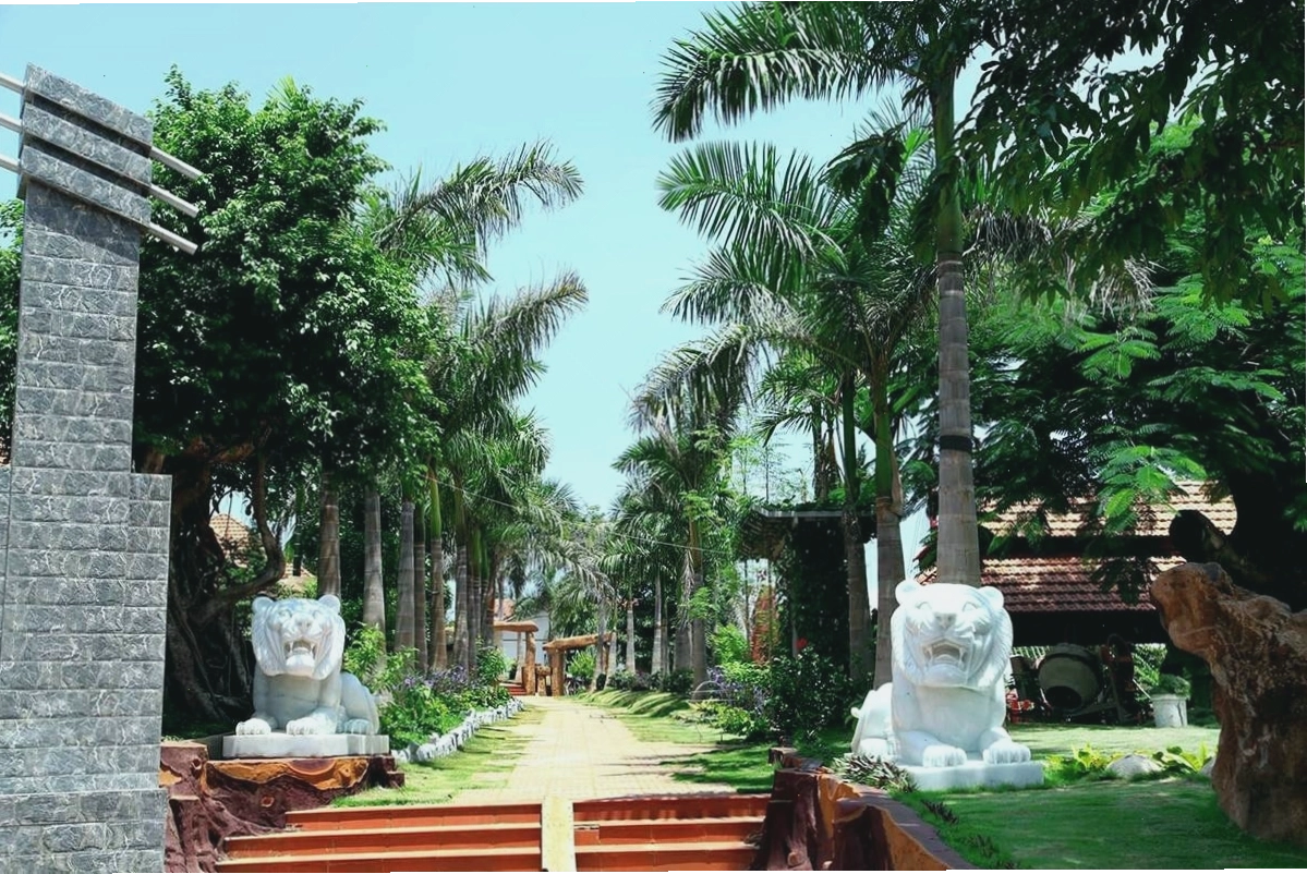 Tượng Phật Quan Âm khổng lồ tại Khu du lịch đồi Tâm Linh