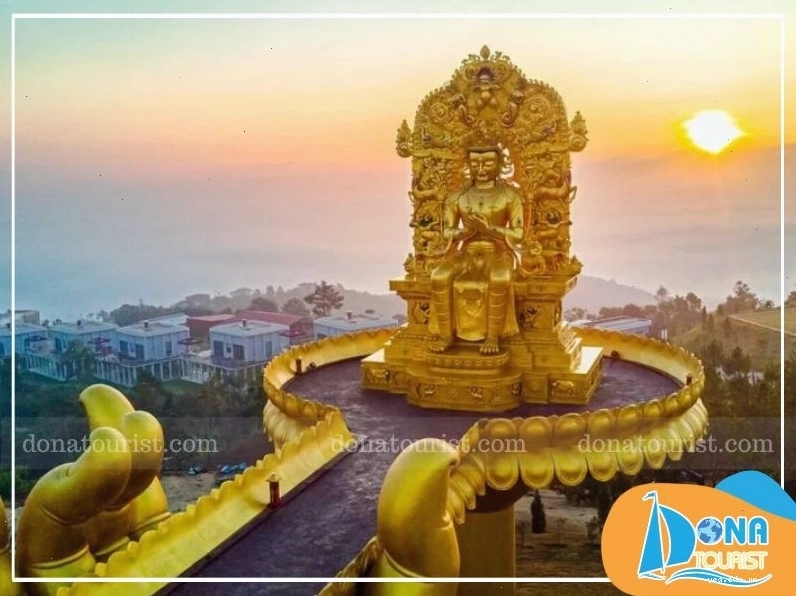Tượng Phật Trường Thọ tại Samten Hills