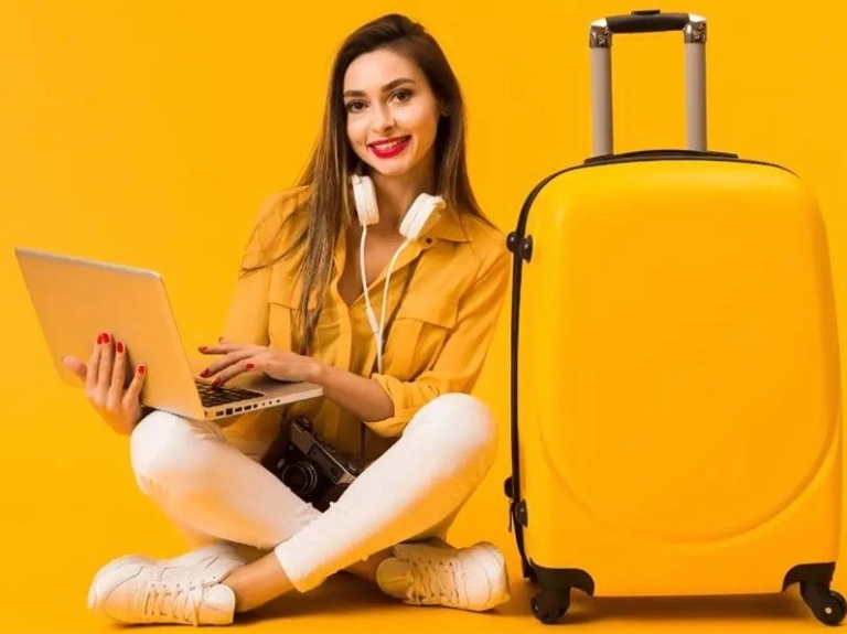 Vali có ngăn đựng laptop: Chọn lựa thông minh cho hành trình công tác và du lịch