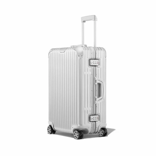 Vali Nhôm Rimowa: Biểu Tượng Sang Trọng Và Bền Bỉ Cho Hành Trình Đẳng Cấp